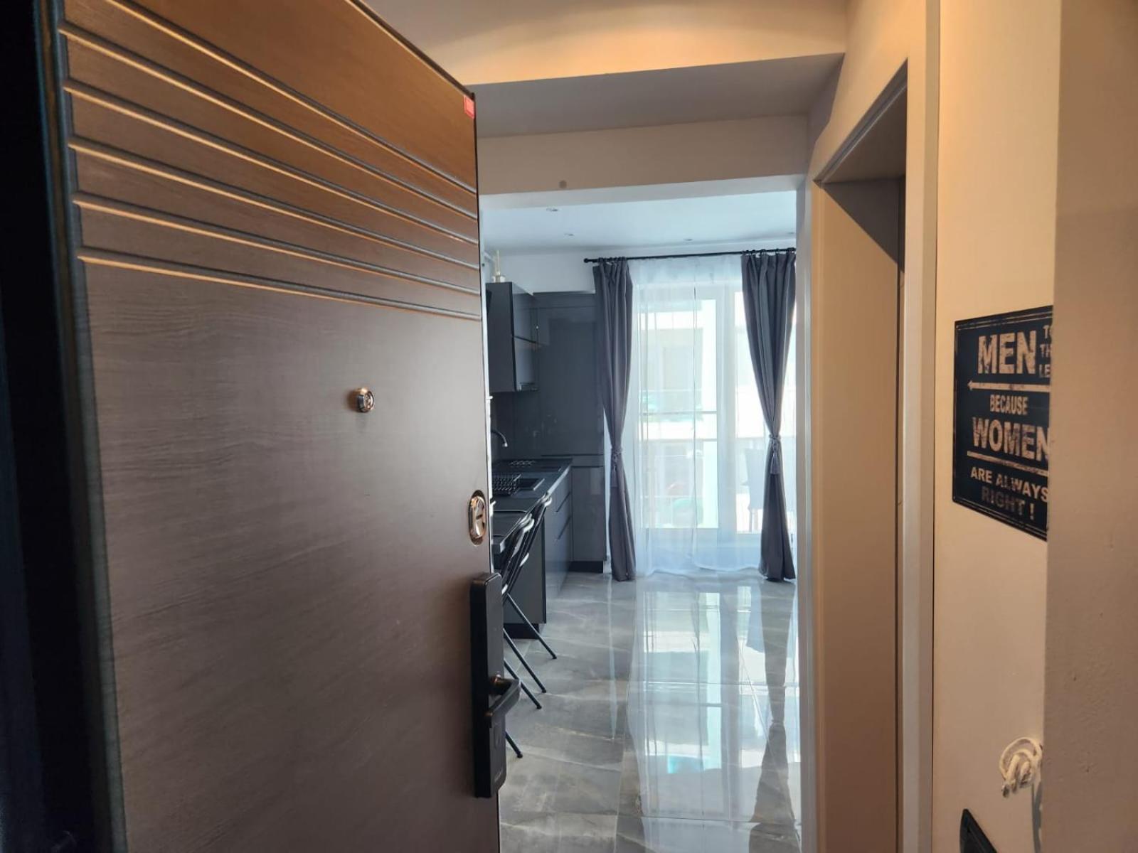 Seaview Private Parking Included - *